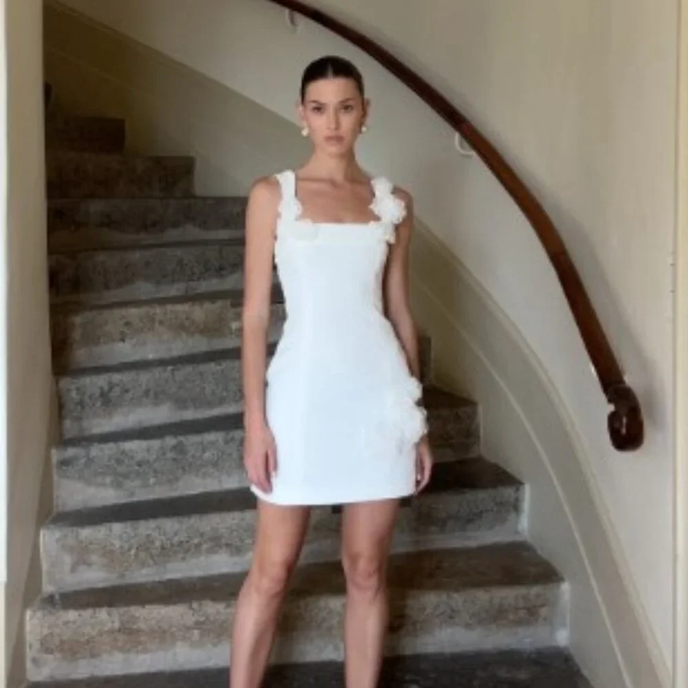 Elliatt Trompe Dress in ivory white mini flower wedding bridal bachelorette - Picture 3 of 13